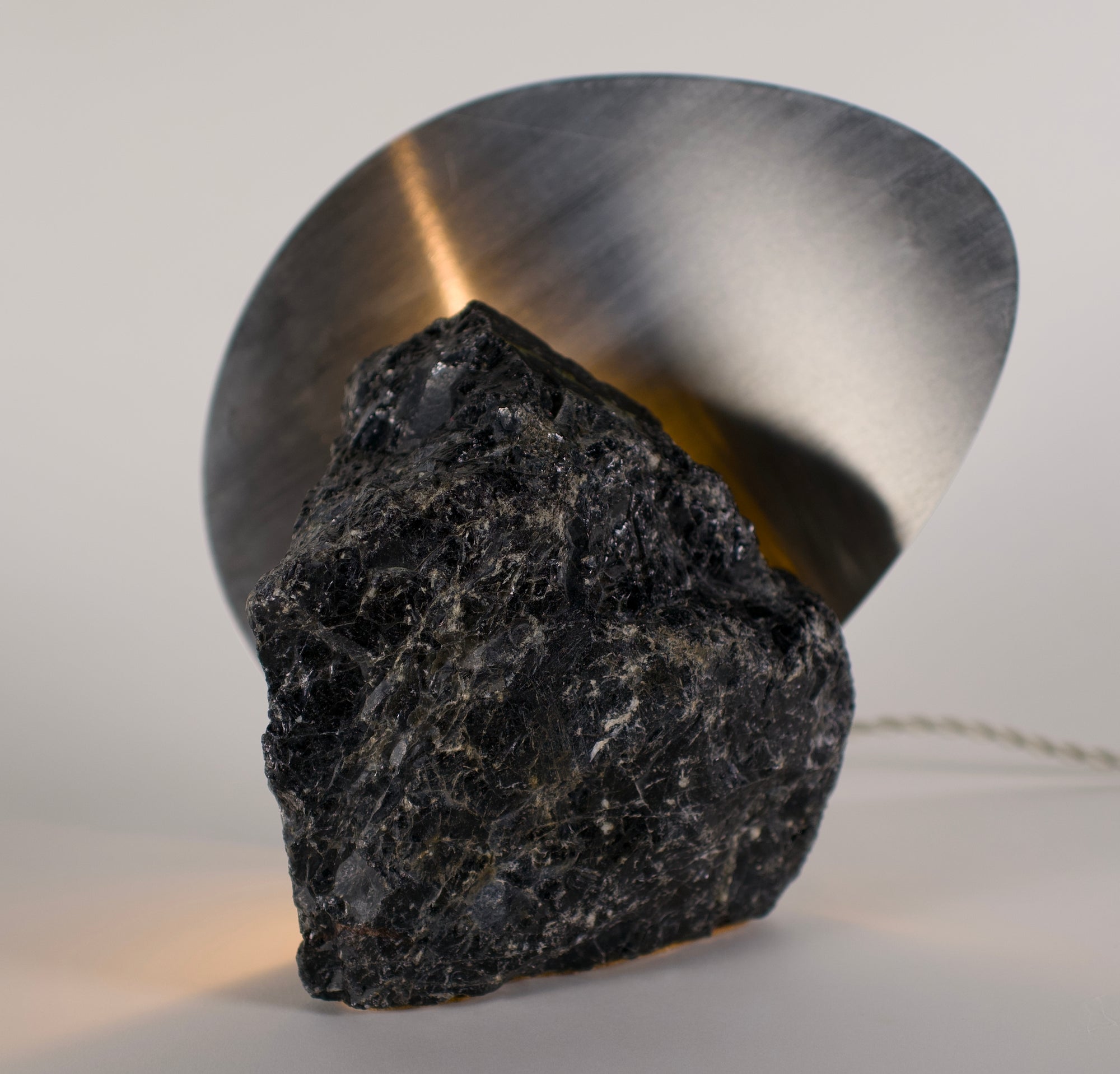 88611 Teharonhiawako (2001 QT297)