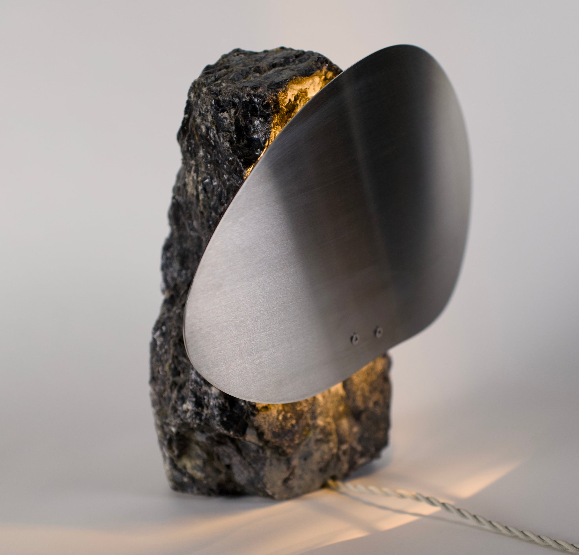 90568 Goibniu (2004 GV9)